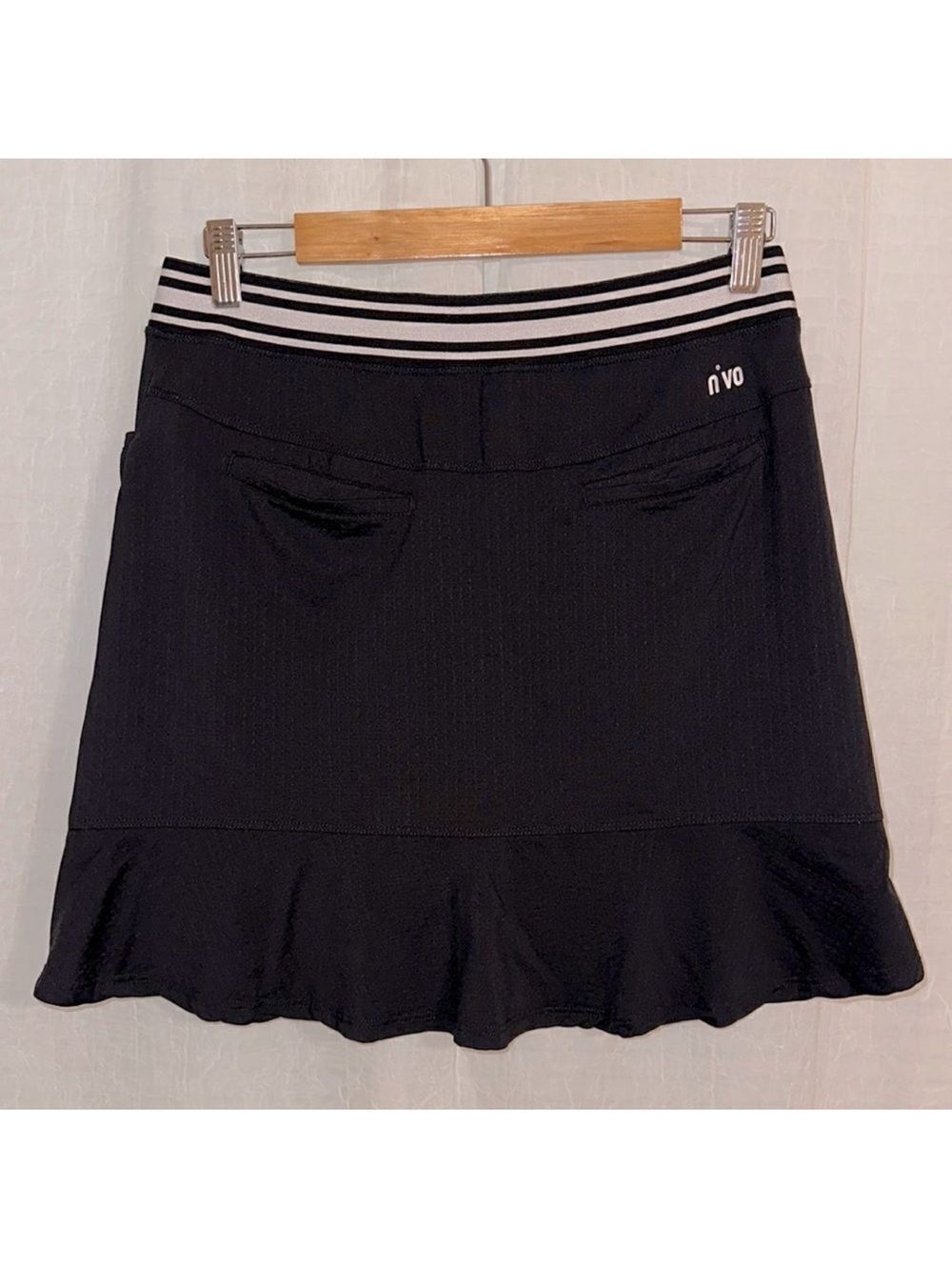 NVO Sport S Black & White Adorable Flirty Athletic Stretch Jersey Golf Skort